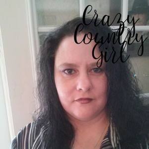 Meet your Posher, Chrystal